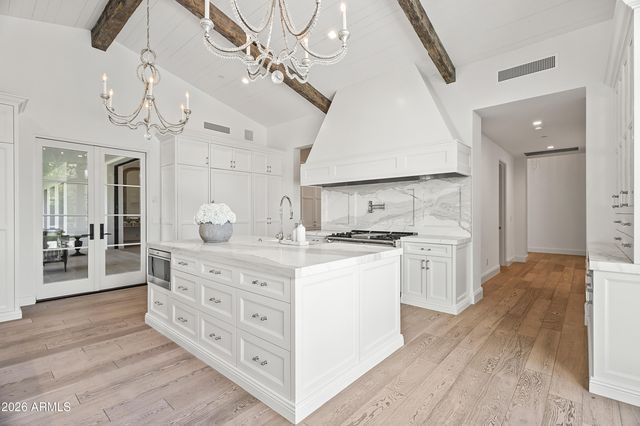 6508 E BAR Z Lane, Paradise Valley, AZ 85253