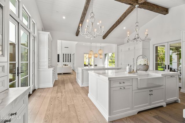 6508 E BAR Z Lane, Paradise Valley, AZ 85253