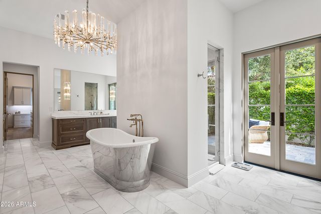 6508 E BAR Z Lane, Paradise Valley, AZ 85253