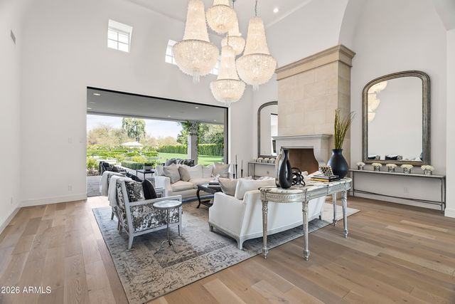 6508 E BAR Z Lane, Paradise Valley, AZ 85253