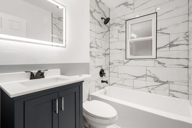 125 Warren Street, Calumet City, IL 60409