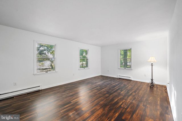 6181 ROCKAWALKIN RD, Salisbury, MD 21801