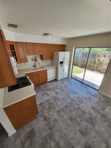2620 HOWARD STREET, Mulberry, FL 33860