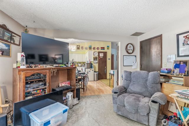 188 Woodside Drive, Longview, WA 98632