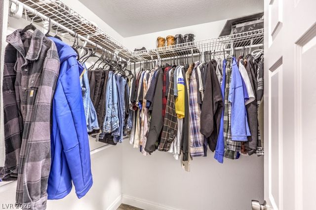 1064 Blue Sands Court, Henderson, NV 89011