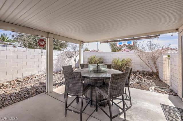 1064 Blue Sands Court, Henderson, NV 89011