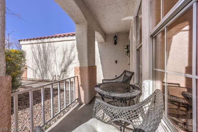 1064 Blue Sands Court, Henderson, NV 89011