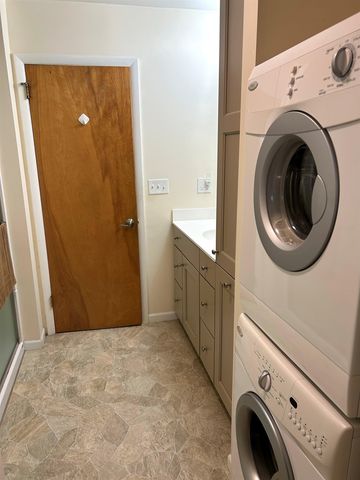 3146 N Concourse Drive, Mount Pleasant, MI 48858