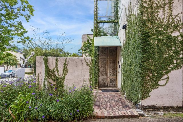 2409 Kingston Street, Houston, TX 77019