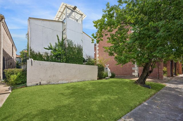 2409 Kingston Street, Houston, TX 77019