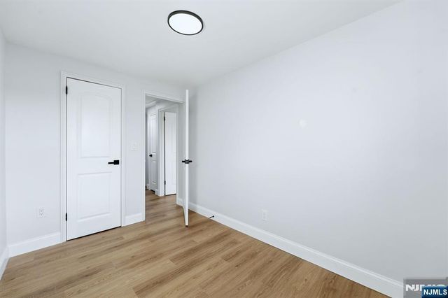 98 Baker Street, Dover Town, NJ 07801