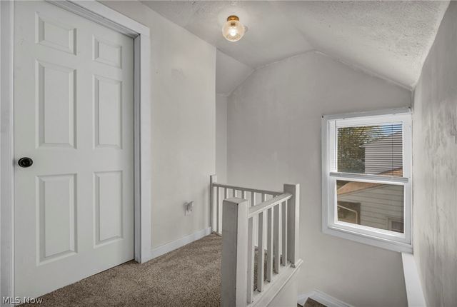 38358 Poplar Drive, Willoughby, OH 44094