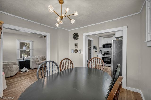 38358 Poplar Drive, Willoughby, OH 44094