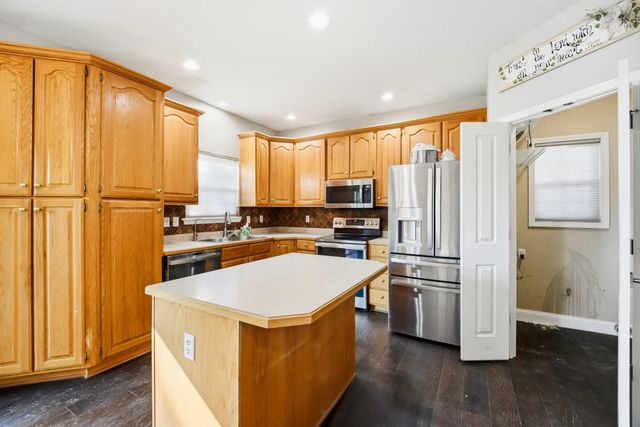 3304 BRADEN DR, Columbia, MO 65203