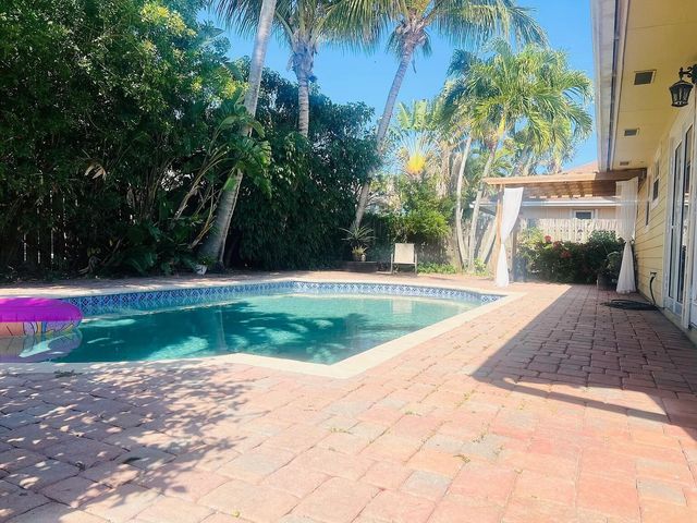 6435 Foster Street, Jupiter, FL 33458