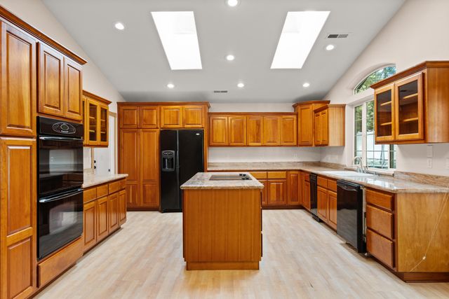 5118 Williams Highway, Grants Pass, OR 97527