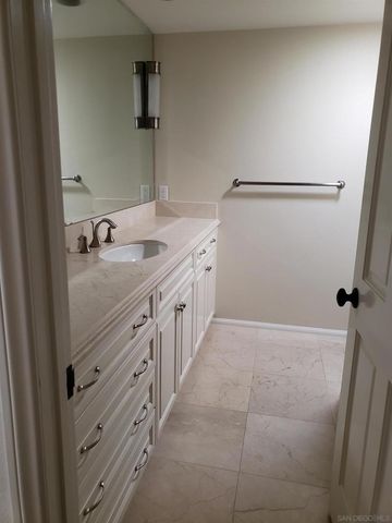 6155 Paseo Delicias, Rancho Santa Fe, CA 92067