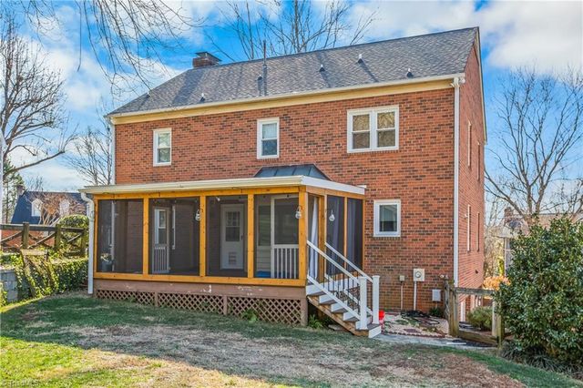 4008 Fairwind Drive, Winston-salem, NC 27106
