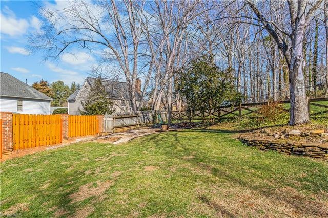 4008 Fairwind Drive, Winston-salem, NC 27106