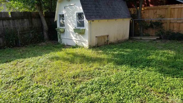 4170 Capri Dr, Pensacola, FL 32504