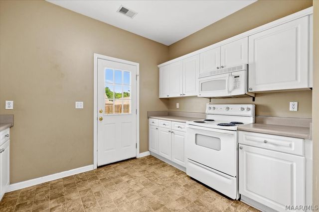 83 Park Drive S, Clanton, AL 35045