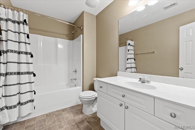 83 Park Drive S, Clanton, AL 35045