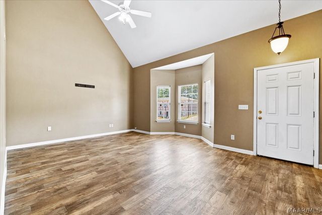 83 Park Drive S, Clanton, AL 35045