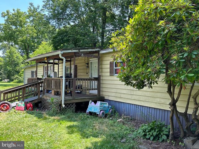 124 PEARL STREET, Millersburg, PA 17061