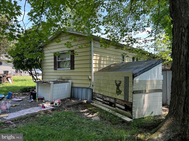 124 PEARL STREET, Millersburg, PA 17061
