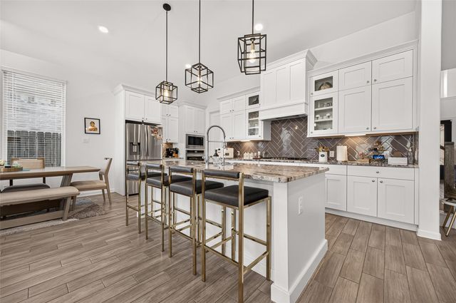 18015 Blossom Springs Court, Cypress, TX 77433