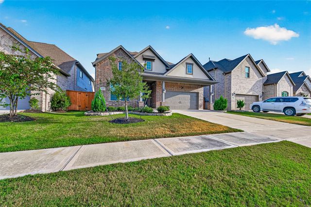 18015 Blossom Springs Court, Cypress, TX 77433
