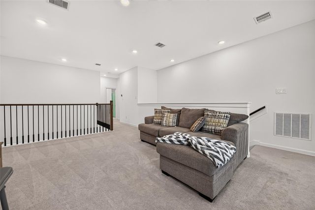 18015 Blossom Springs Court, Cypress, TX 77433
