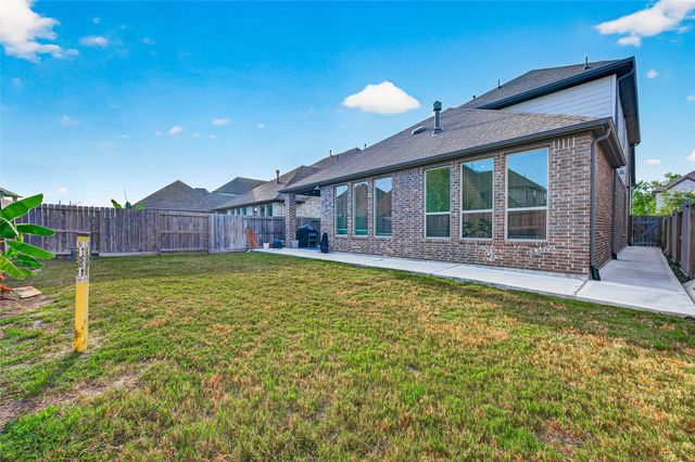 18015 Blossom Springs Court, Cypress, TX 77433