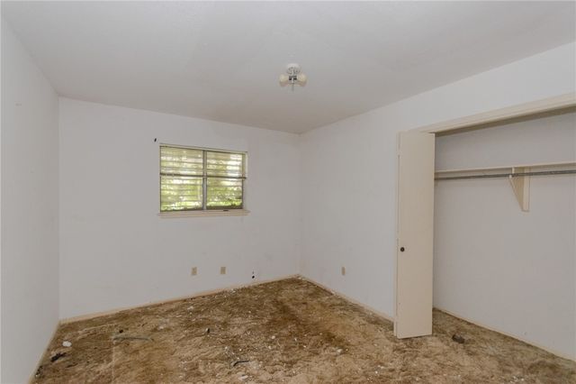 1037 Comal St, Corpus Christi, TX 78407