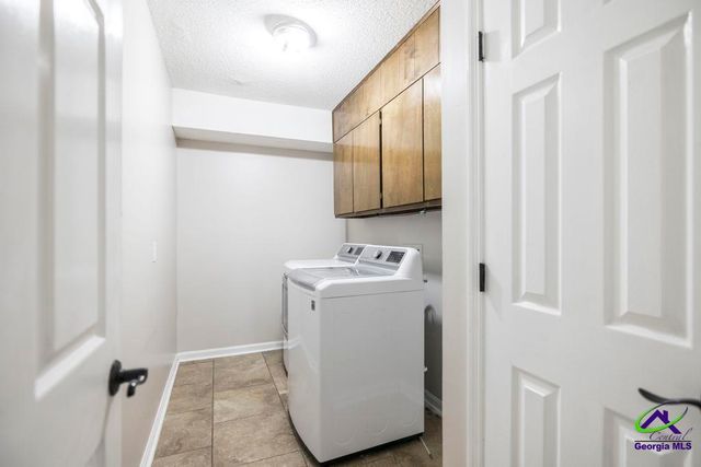 100 Williamsburg Avenue, Warner Robins, GA 31088