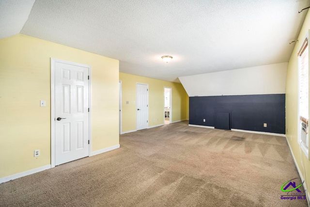 100 Williamsburg Avenue, Warner Robins, GA 31088