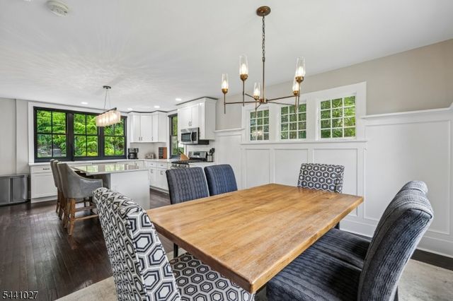 63 Ravine Ave, Caldwell Boro Twp., NJ 07006