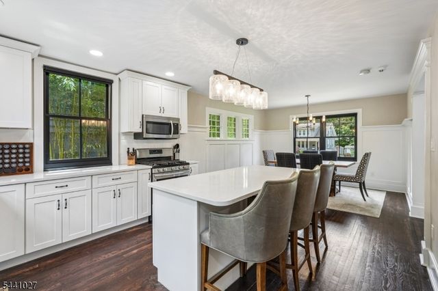 63 Ravine Ave, Caldwell Boro Twp., NJ 07006