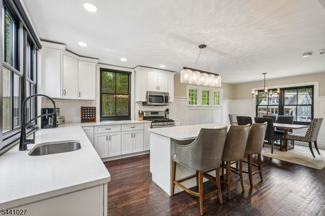 63 Ravine Ave, Caldwell Boro Twp., NJ 07006