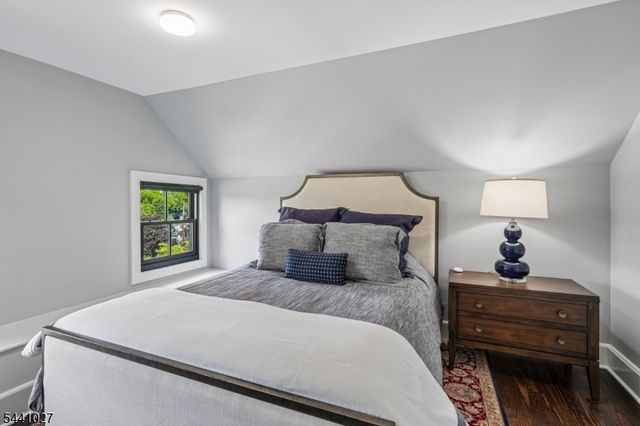 63 Ravine Ave, Caldwell Boro Twp., NJ 07006