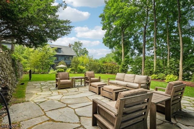 63 Ravine Ave, Caldwell Boro Twp., NJ 07006