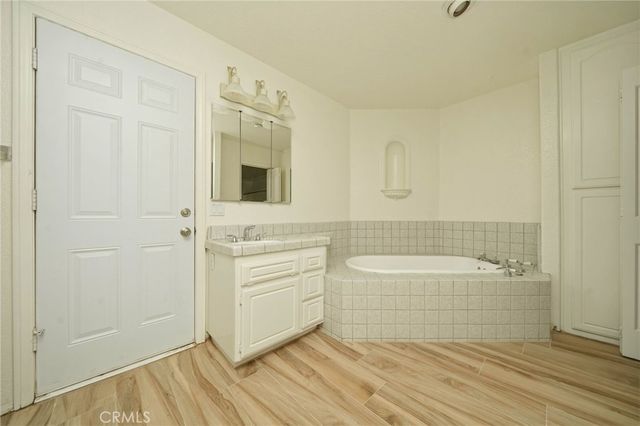14389 Ironsides Lane, Helendale, CA 92342