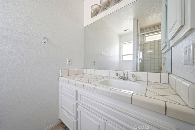 14389 Ironsides Lane, Helendale, CA 92342