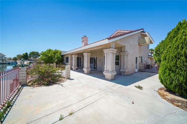14389 Ironsides Lane, Helendale, CA 92342