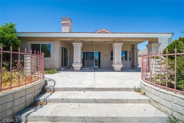 14389 Ironsides Lane, Helendale, CA 92342