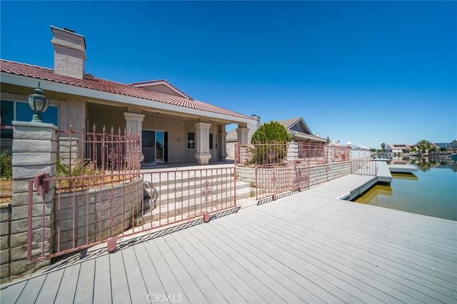 14389 Ironsides Lane, Helendale, CA 92342