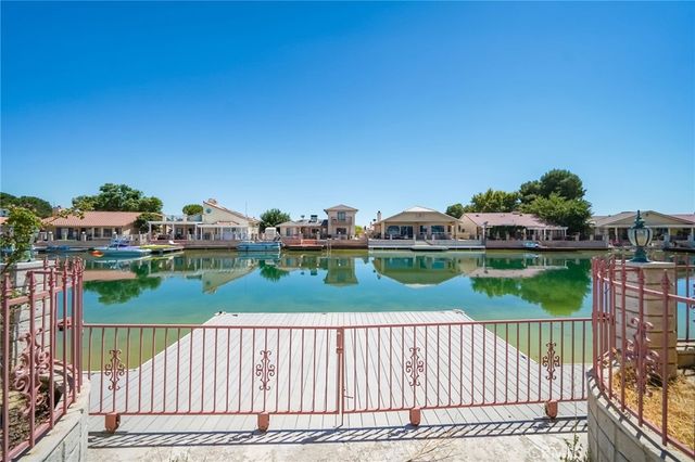 14389 Ironsides Lane, Helendale, CA 92342