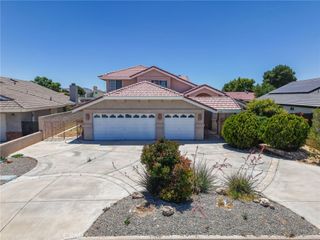 14389 Ironsides Lane, Helendale, CA 92342