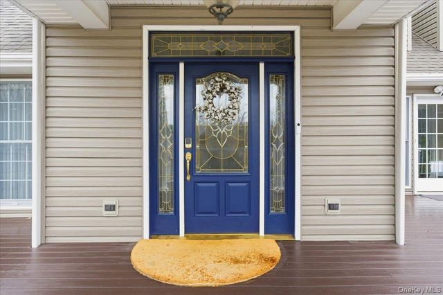 627 Green Lake Road, Catskill, NY 12015