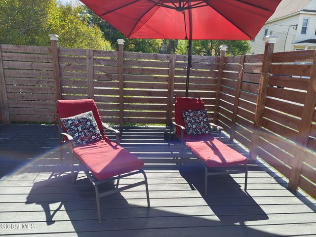 44 Fairmont Avenue, Amsterdam, NY 12010